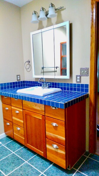 Building Photo - 14168 Nussbaum Rd