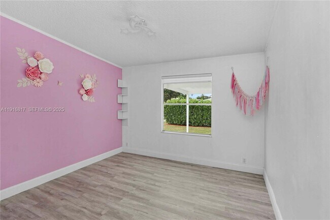 Building Photo - 19800 SW 180th Ave