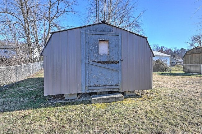 Building Photo - 502 Colorado St