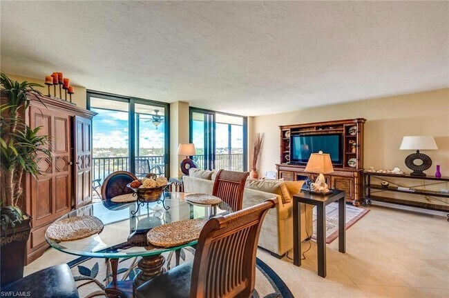 Building Photo - 10420 Gulf Shore Dr