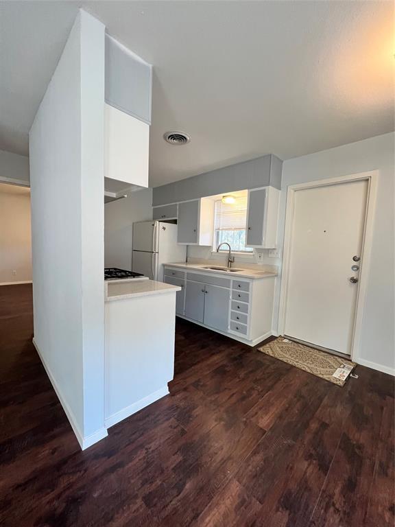 Building Photo - 6003 Cameron Rd