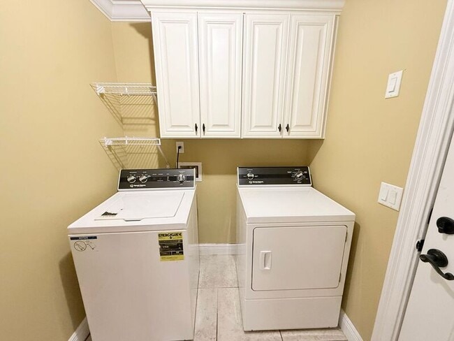 Building Photo - 2610 Caldwell Cir