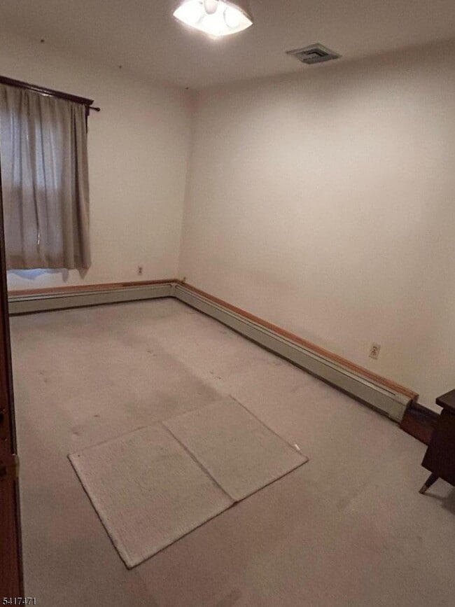 Building Photo - 65 Finderne Ave