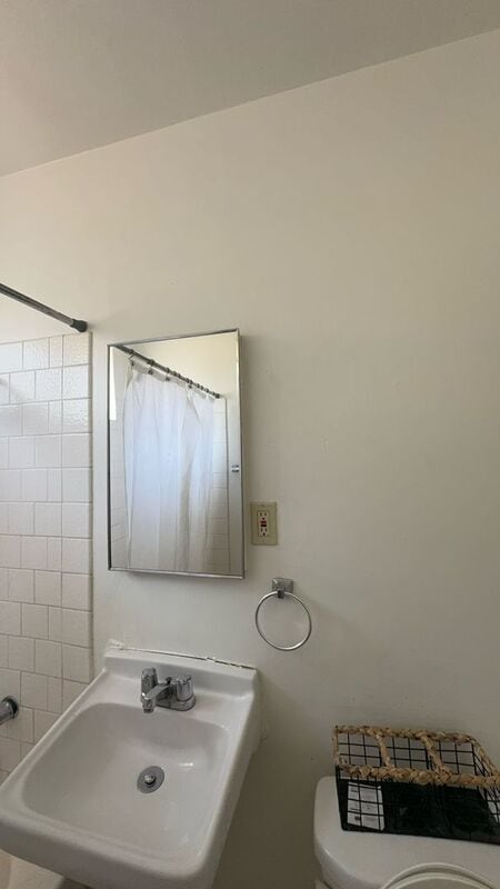 Building Photo - 12116 Rosecrans Ave