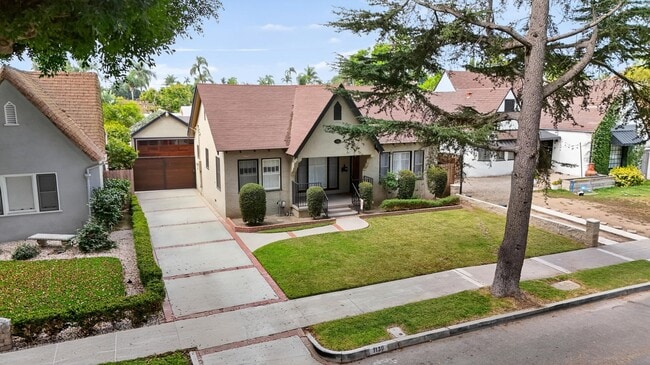 Building Photo - Explore a Piece of History in this Gem Hom...