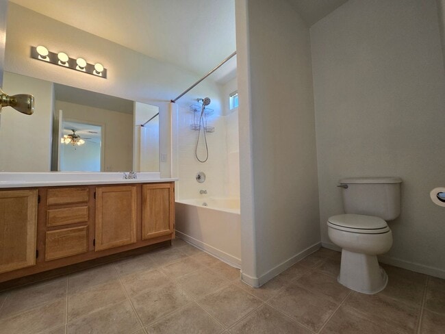 Building Photo - A FABULOUS 3 Bedroom home in desirable Silverado Ranch!