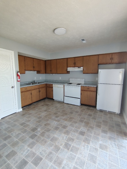 Building Photo - 7 Duiguid Dr