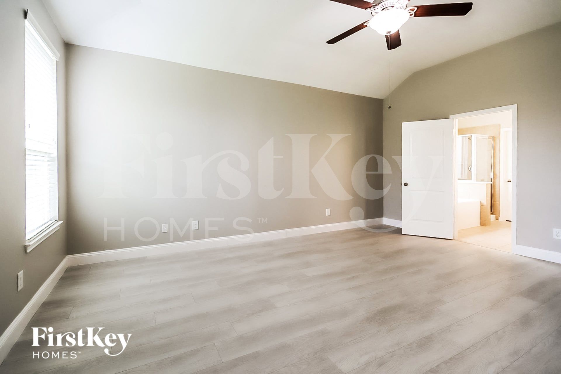 Building Photo - 30807 Gardenia Trace Dr