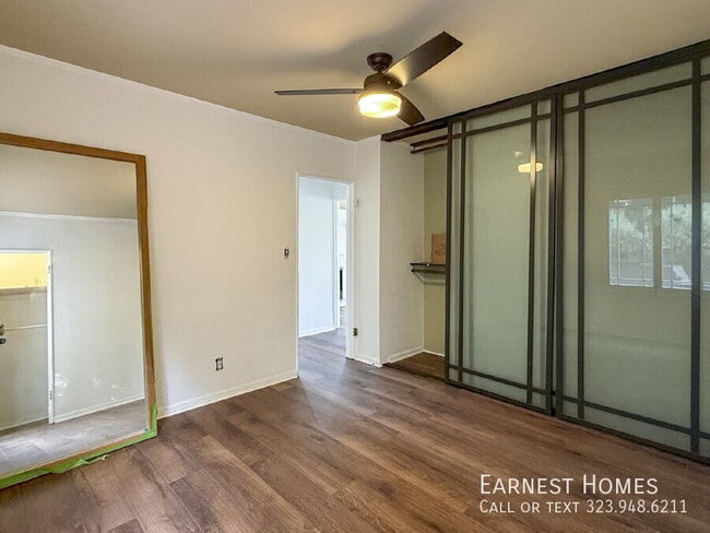 Building Photo - 1401 Dartmouth Dr