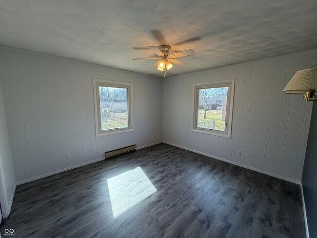 Building Photo - 5585 Gallagher Dr