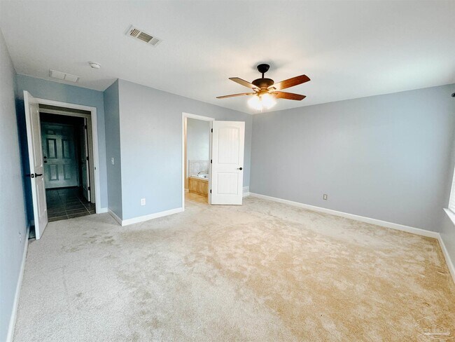 Building Photo - 1240 Benning Pl