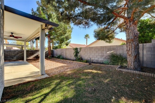 Building Photo - 7865 Blue Charm Ave