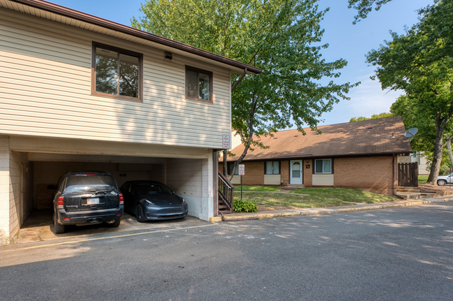 Building Photo - 4148 Meadowland Ct