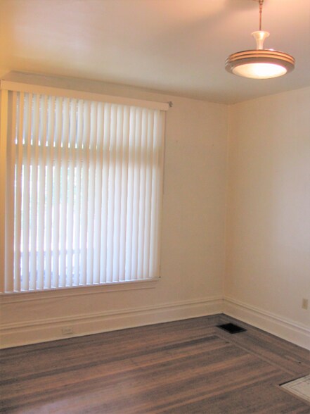 Building Photo - 5706 Darlington Rd