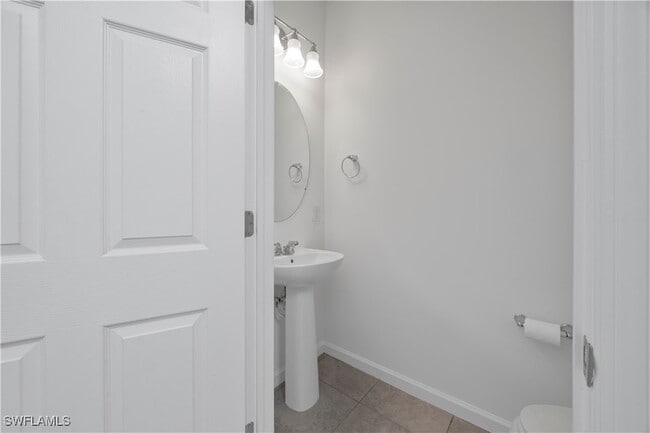 Building Photo - 4583 Lamaida Ln