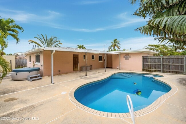 Building Photo - 141 E Exeter St