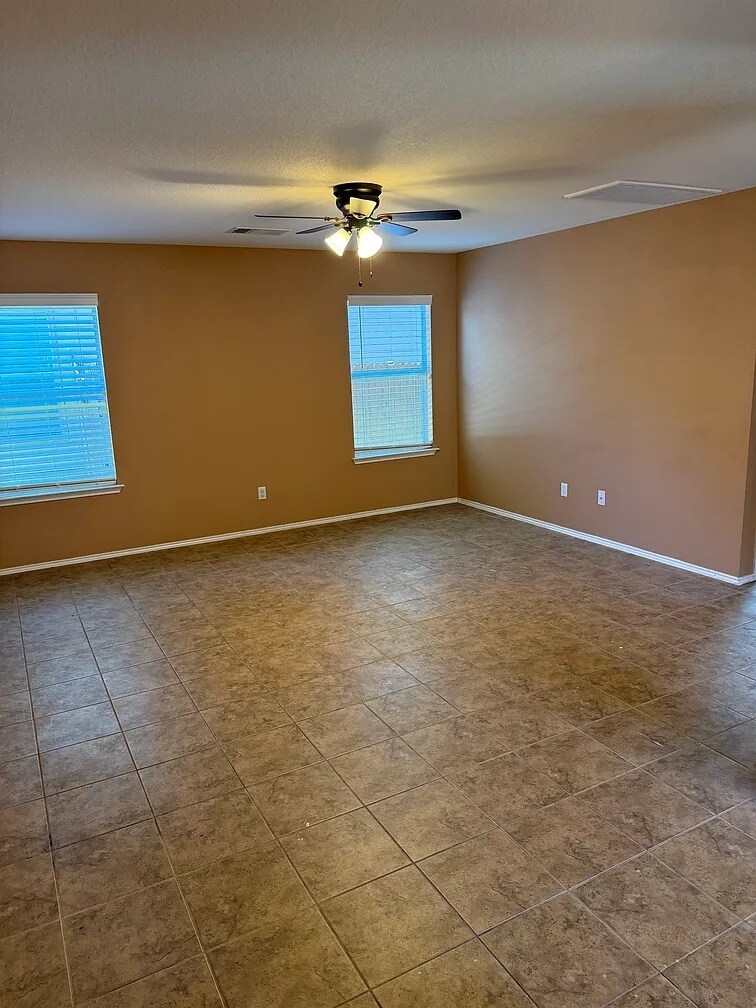 Building Photo - 11317 Hill Stable Ct