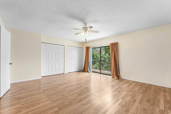 Building Photo - 9050 NW 28th St
