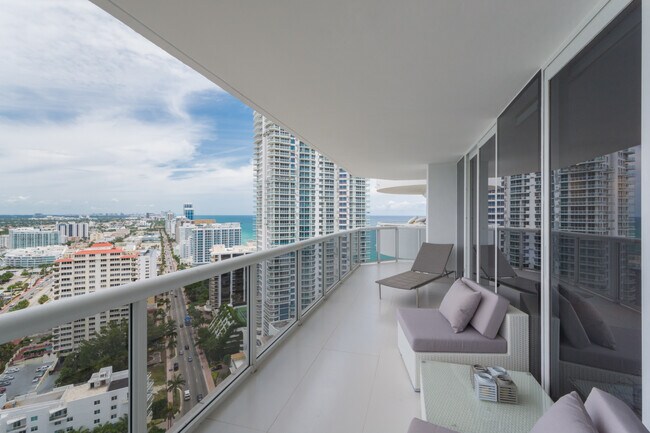 Building Photo - 6301 Collins Ave