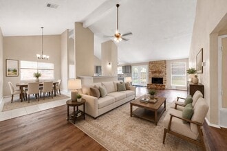 Building Photo - 710 Old Colony Dr