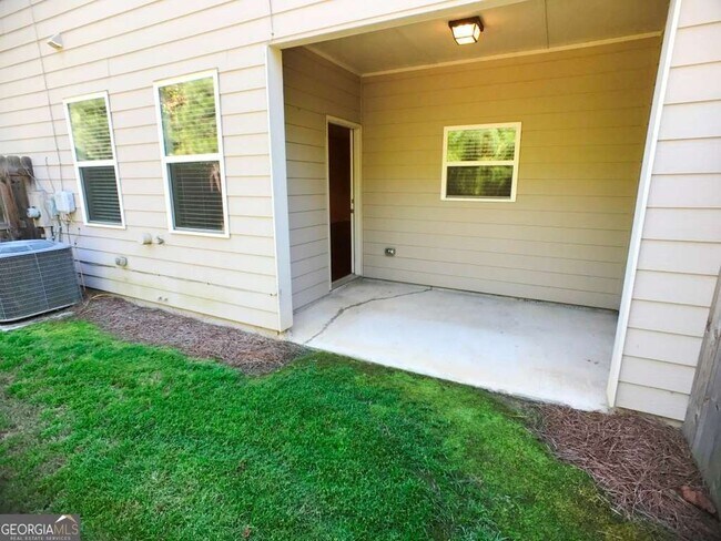 Building Photo - 206 Madison Ave