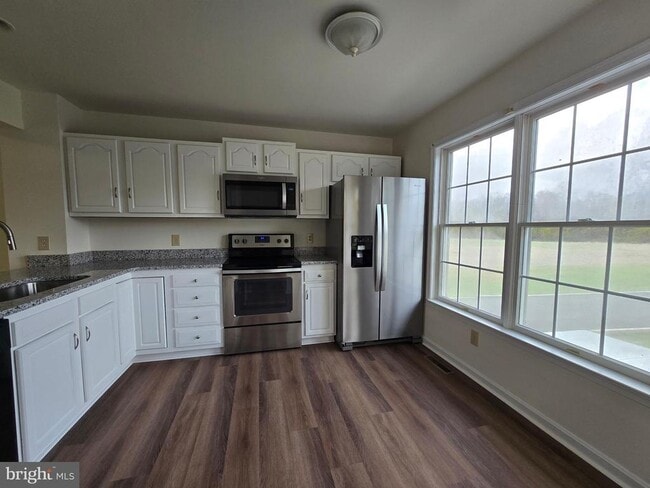 Building Photo - 116 Lowber St