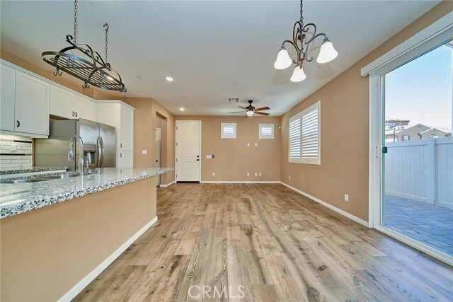 Building Photo - 35879 Landon Ln