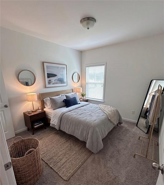 Building Photo - 215 Foxhill Dr