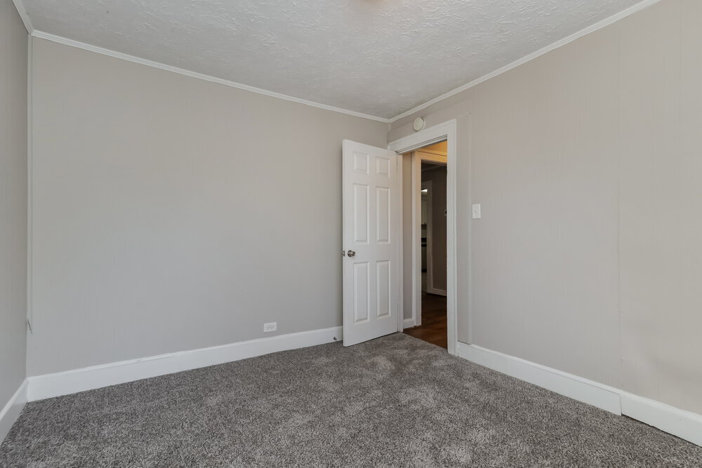 Building Photo - 195 Neely Hammonds Rd