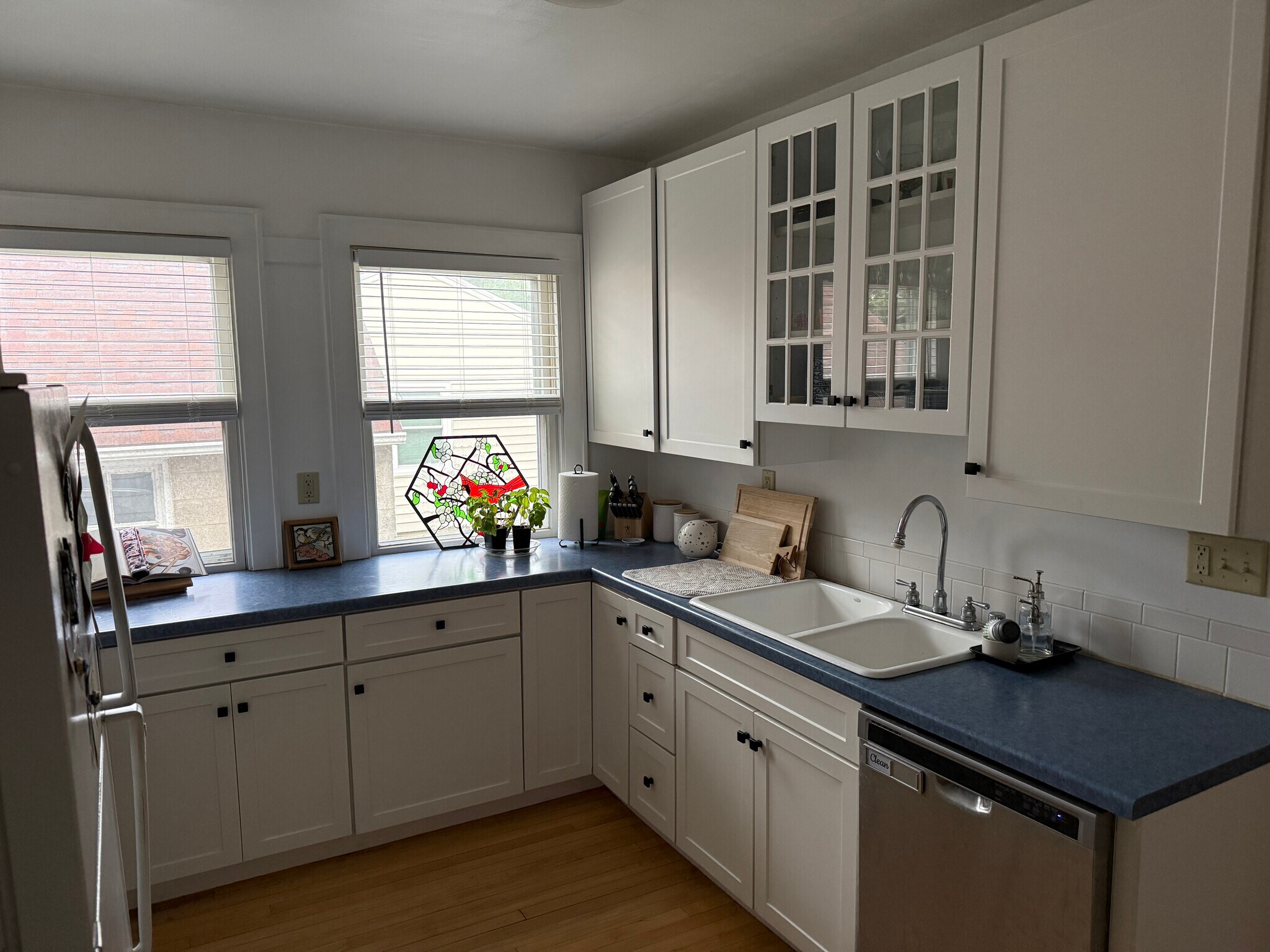 Kitchen - 7710 Eagle St