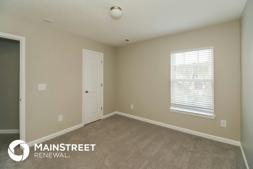 Building Photo - 6311 Grey Fox Way