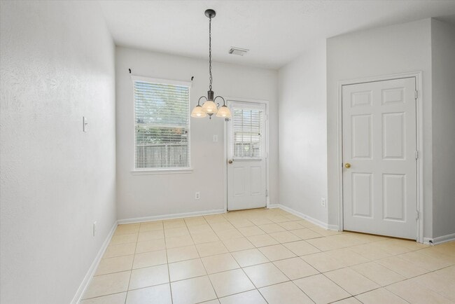 Building Photo - 20214 Sendera Oaks Ln