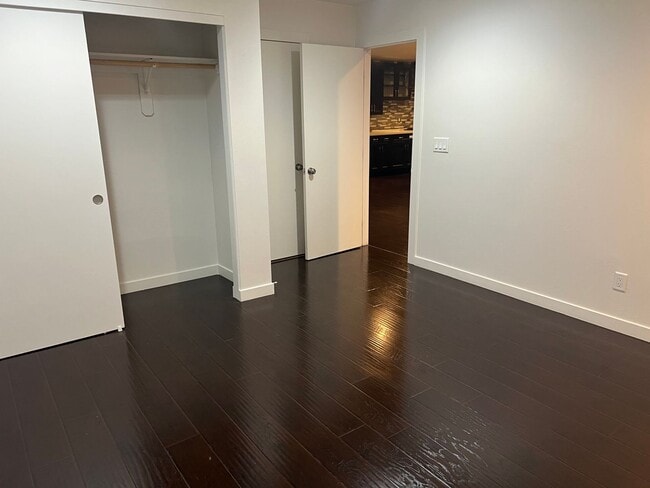 Building Photo - True Beauty! SOLAR