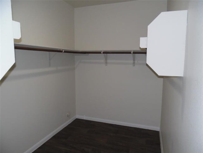 Building Photo - 3010 Tilmon Ln.