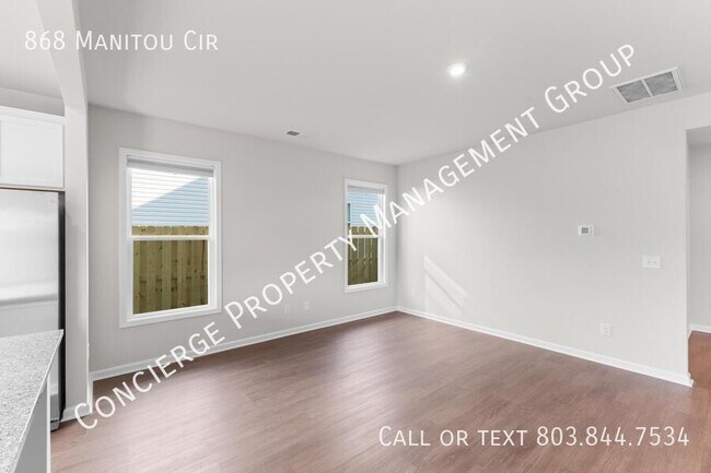 Building Photo - 868 Manitou Cir