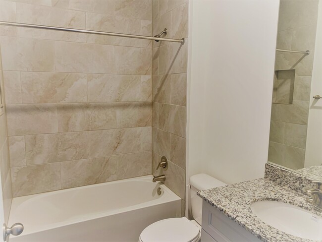 Building Photo - 126 Osprey Cir