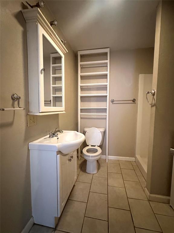 Building Photo - 1221 W London St