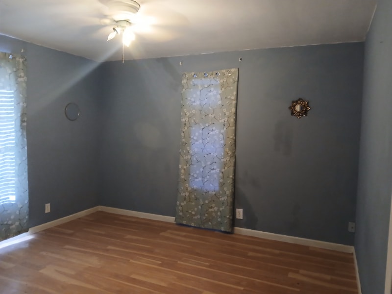 Building Photo - 630 E 6th St