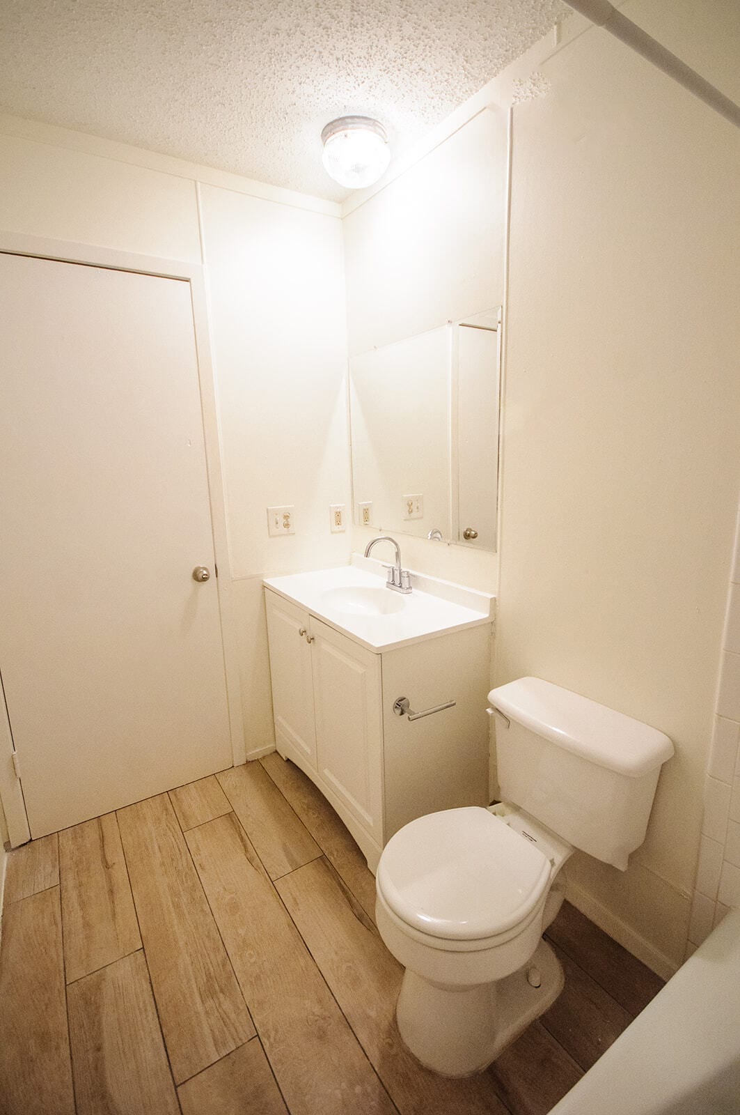Building Photo - 6208 Glen Meadow Dr