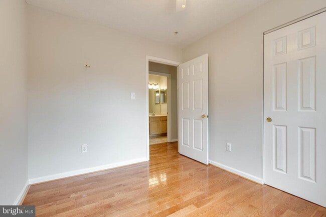 Building Photo - 8125 Gray Stone Ln