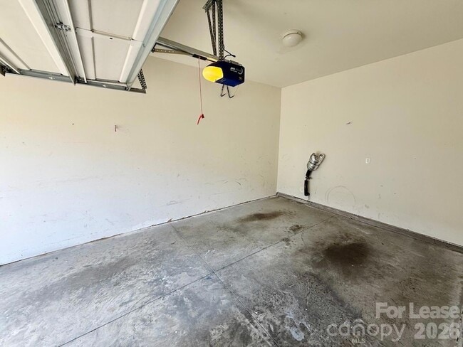 Building Photo - 11848 Lion Cub Ln