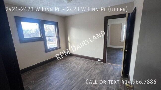 Building Photo - 2421-2423-2423 W Finn Pl