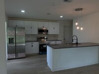 Building Photo - 5021 NE 4th St