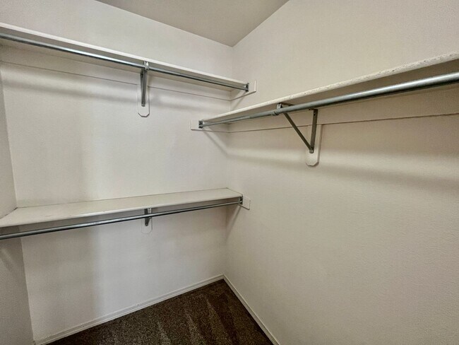 Building Photo - Nichols 1266-1268