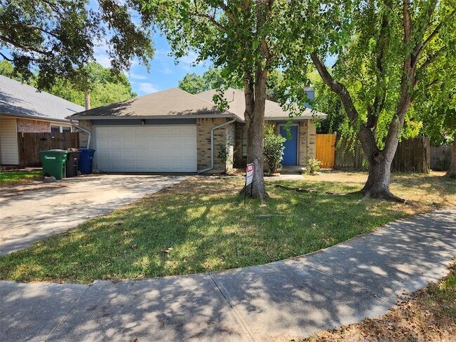 Primary Photo - 4206 Katrina Ln