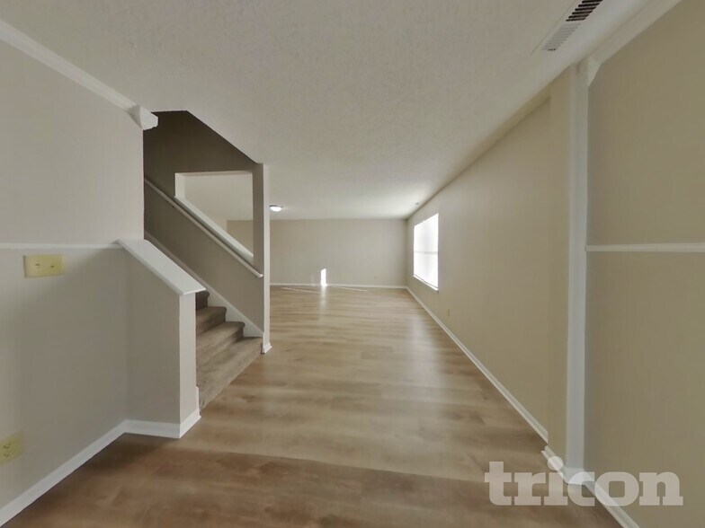 Building Photo - 6339 Cradle River Dr