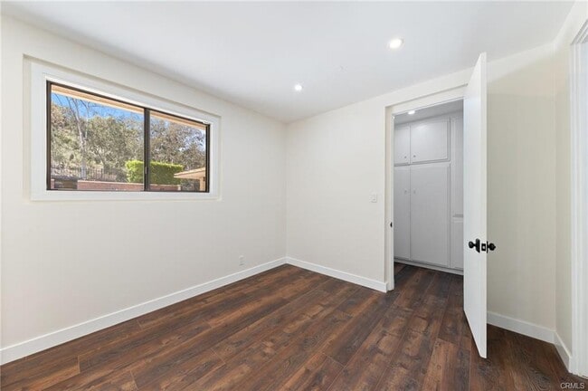 Building Photo - 540 Haverstock Rd