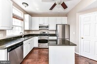 Building Photo - 20947 Colecroft Square