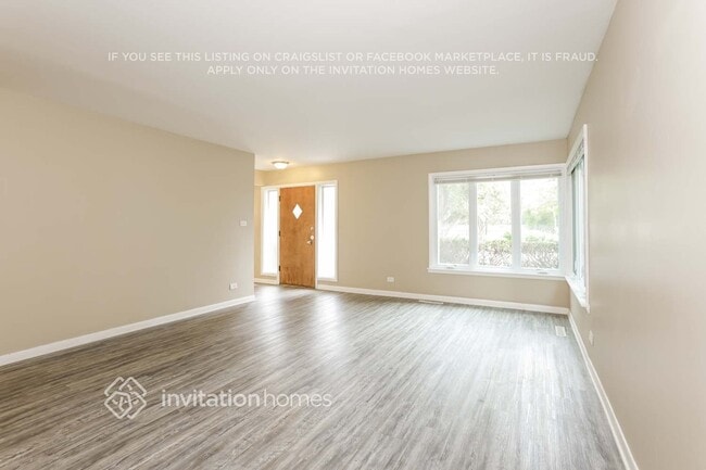 Building Photo - 1462 Deerfield Rd