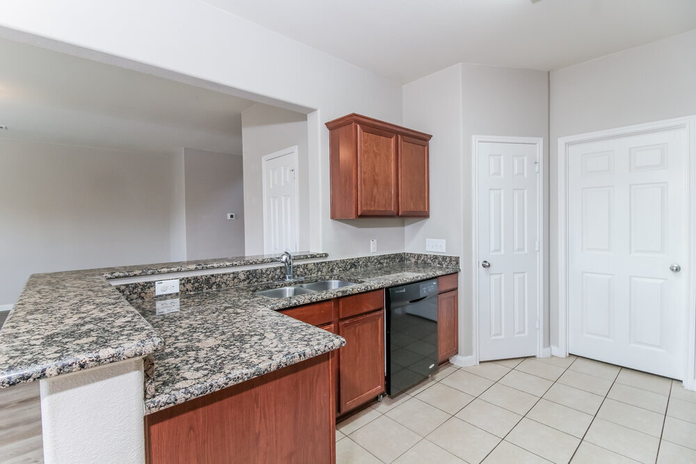 Building Photo - 309 Meadow View Ln